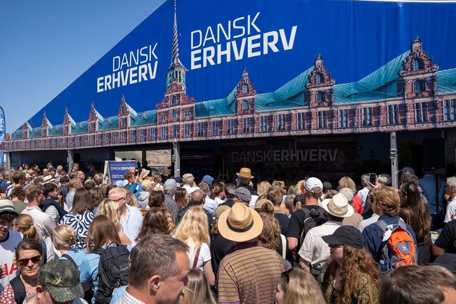 Billede fra Dansk Erhvervs telt p&aring; folkem&oslash;det 