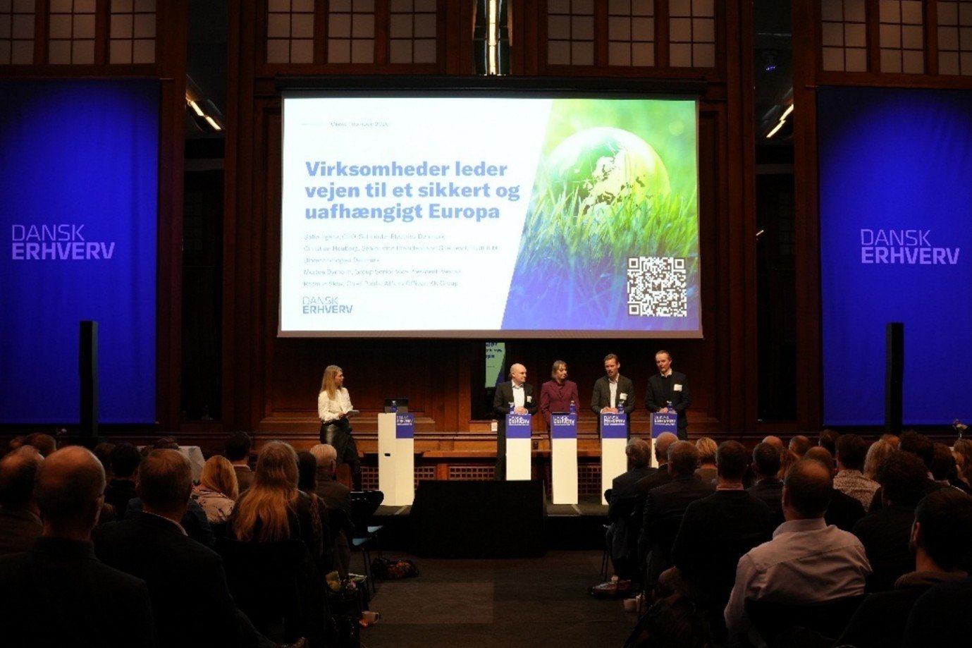 Sofie Irgens, CEO i Schneider Electric, Christian Houborg, Senior Vice President and Site Lead i FUJIFILM Biotechnologies Denmark, Morten Dyrholm, Group Senior Vice President i Vestas og Rasmus Skov, Chief Public Affairs Officer i KK Group