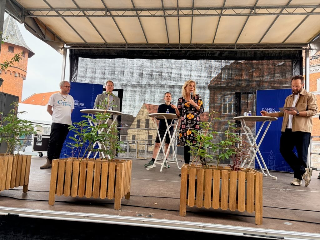 Debat ved Madens Folkem&oslash;de